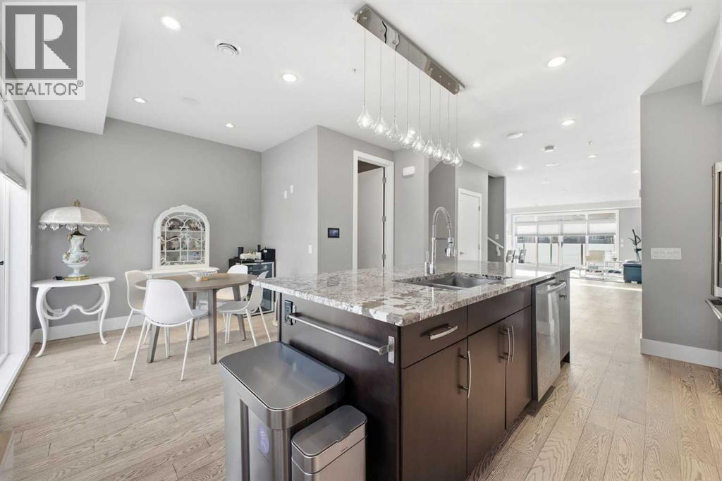 Single Family House for Sale in    Avenue SW South Calgary Calgary 