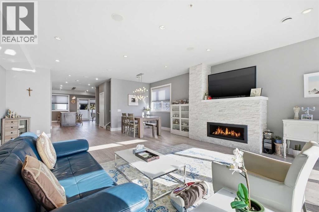 Single Family House for Sale in    Avenue SW South Calgary Calgary 