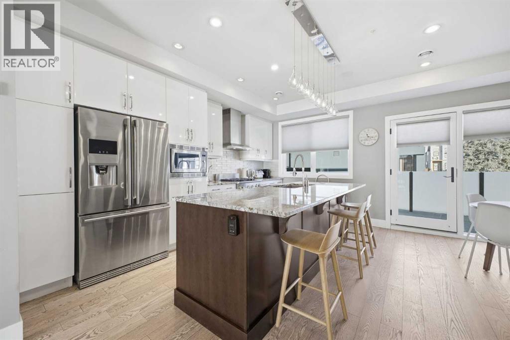 Single Family House for Sale in    Avenue SW South Calgary Calgary 