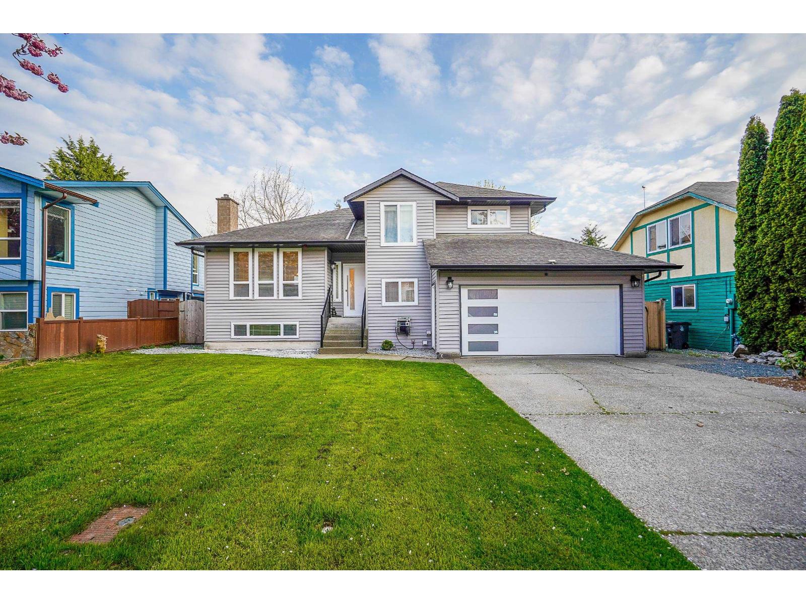 15270 84A Avenue - photo 2