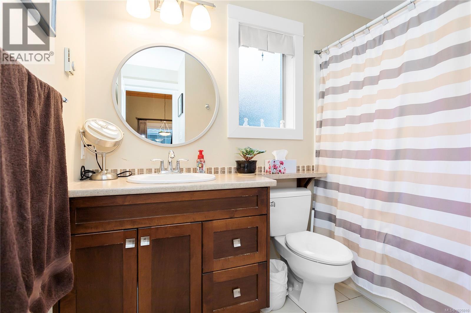 258 1130 Resort Dr, Parksville