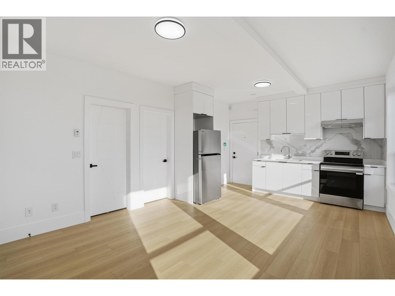 2263 MONASHEE COURT, Coquitlam