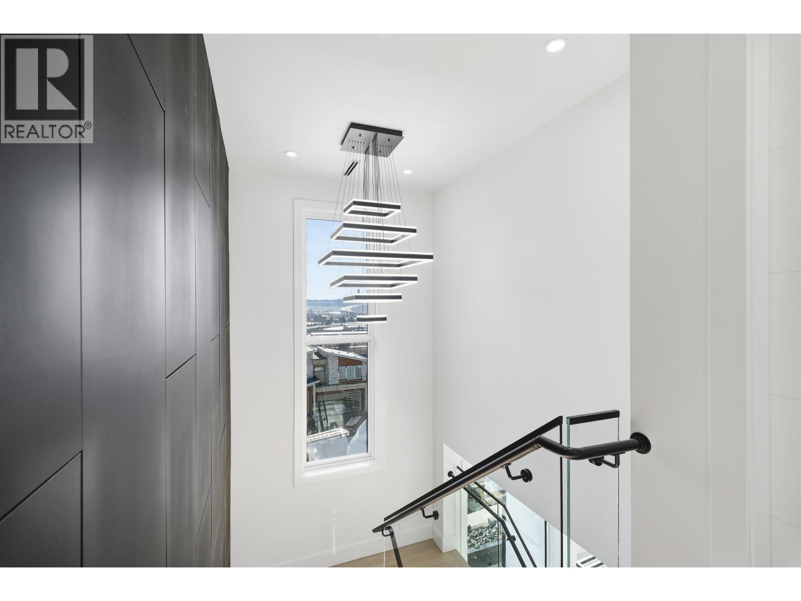 2263 MONASHEE COURT, Coquitlam