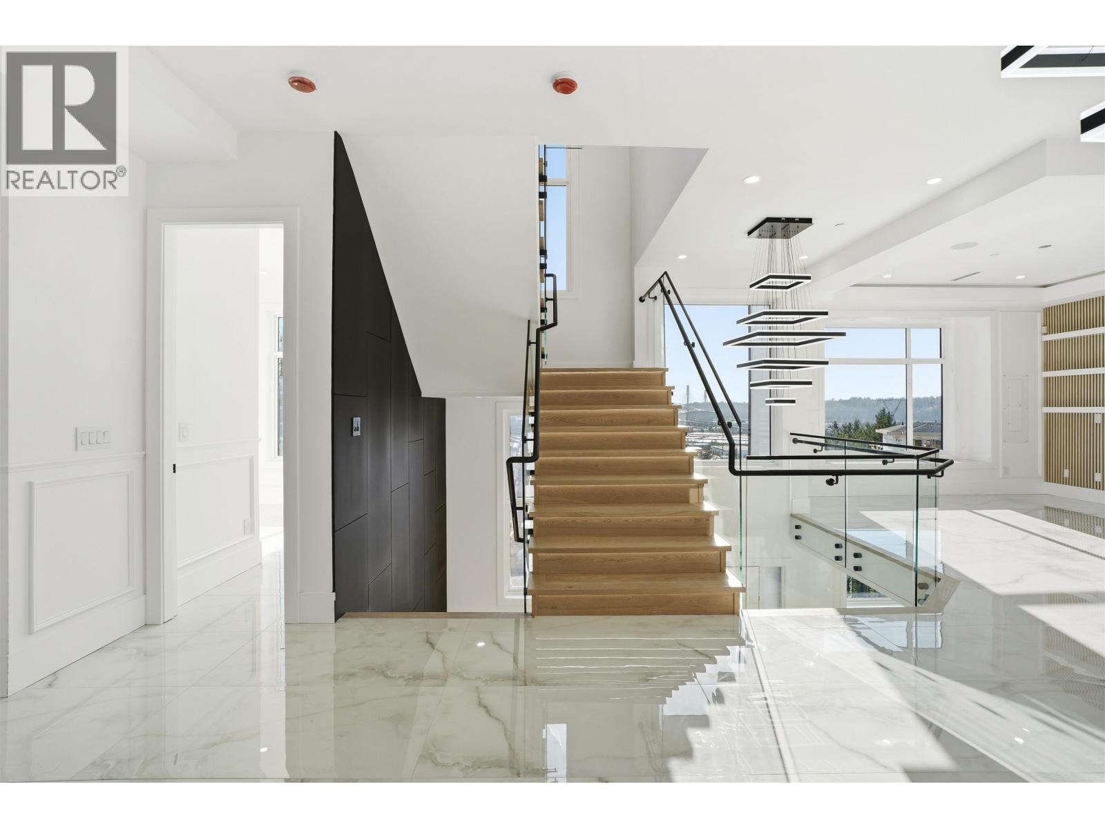 2263 MONASHEE COURT, Coquitlam