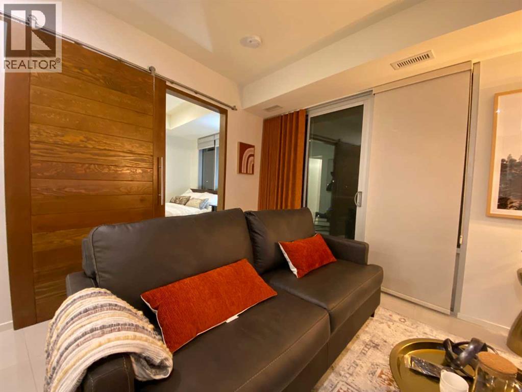 Single Family House for Sale in    Avenue SE Inglewood Calgary 