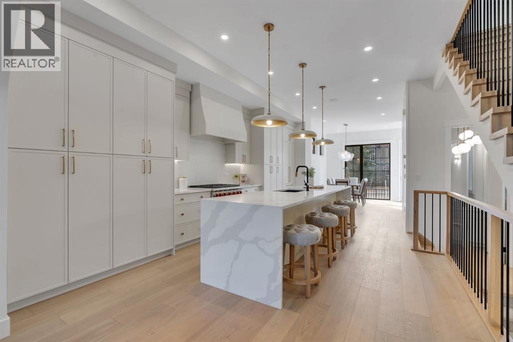 Single Family House for Sale in   Avenue SW Altadore Calgary 