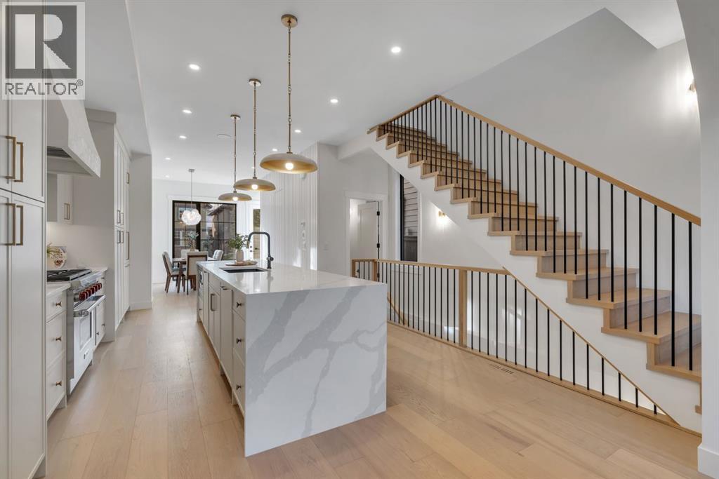 Single Family House for Sale in   Avenue SW Altadore Calgary 