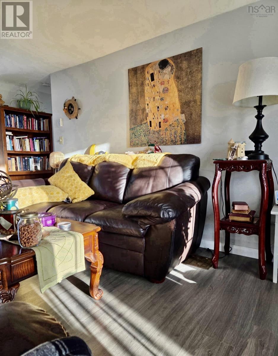 Property 16 of 26 of 22 Highview Street