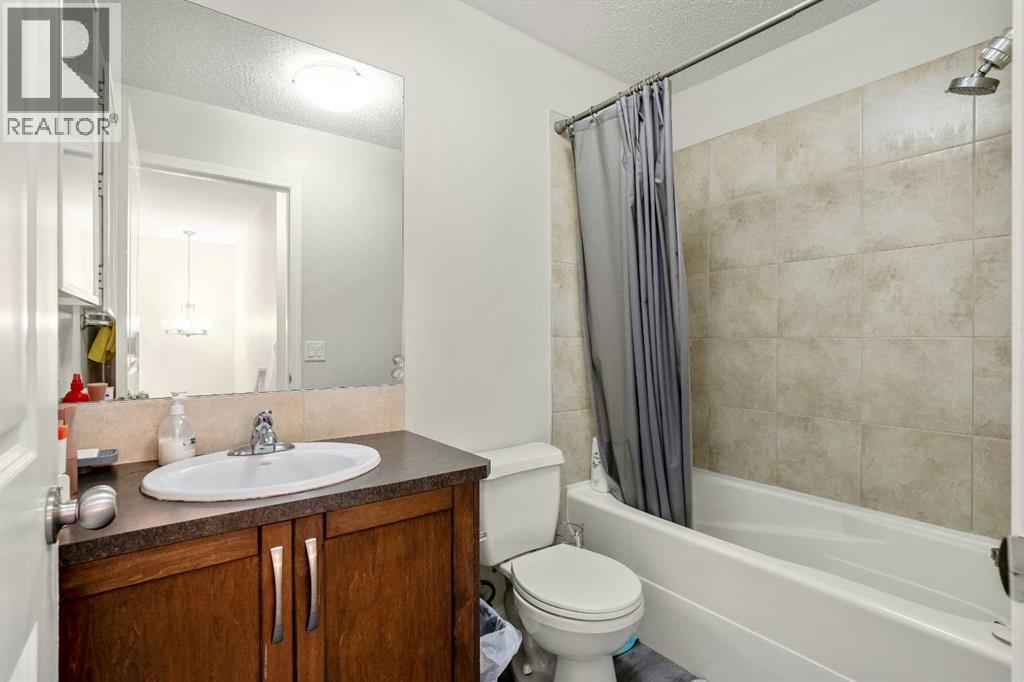 Single Family House for Sale in  Saddlebrook Drive NE Saddle Ridge Calgary 