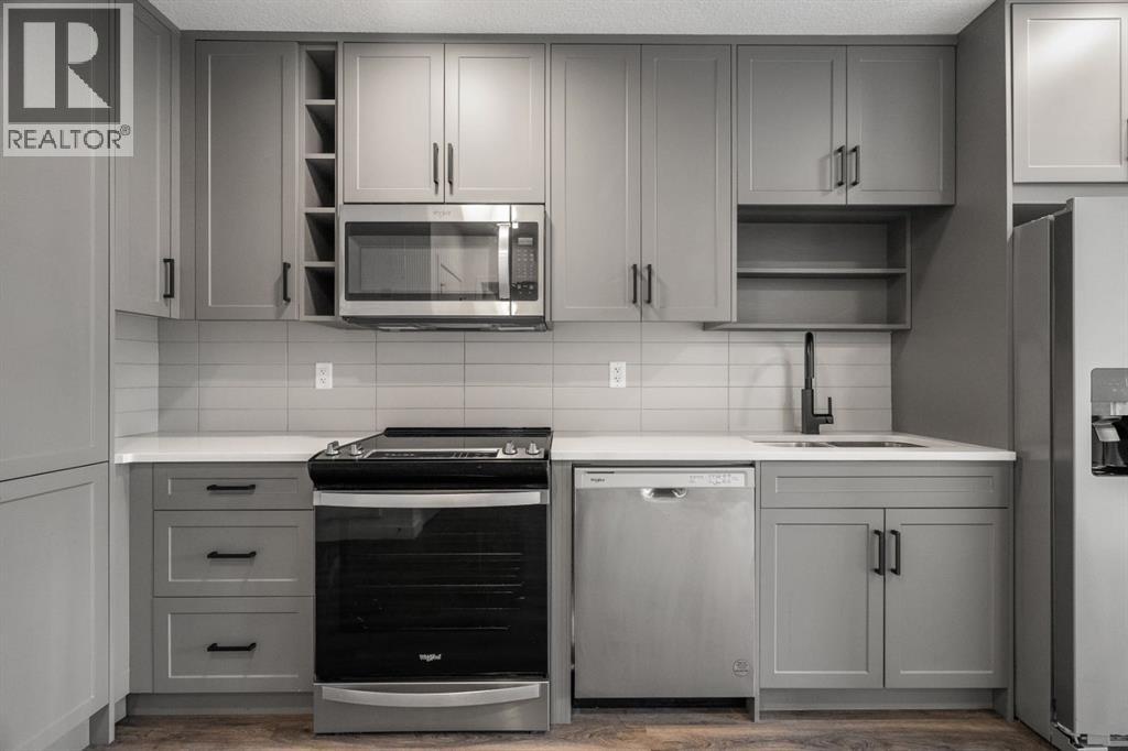 Single Family House for Sale in   Livingston Common NE Livingston Calgary 