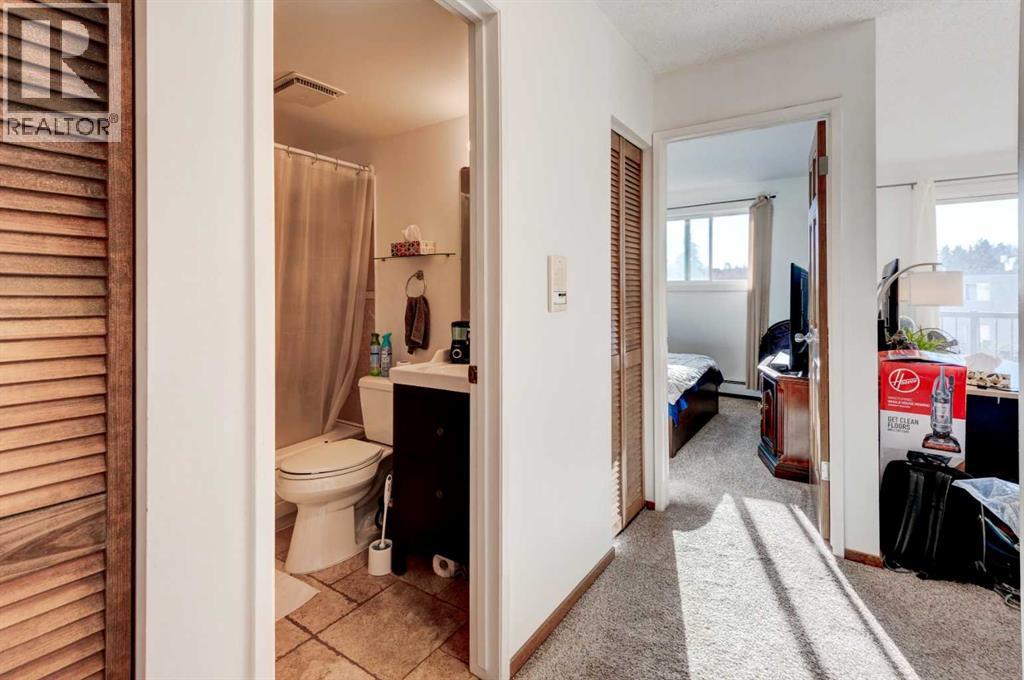 Single Family House for Sale in    Avenue SW Sunalta Calgary 