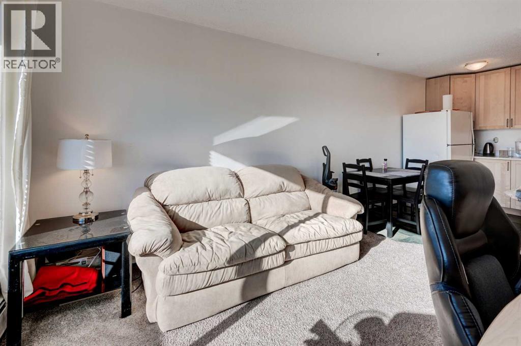 Single Family House for Sale in    Avenue SW Sunalta Calgary 