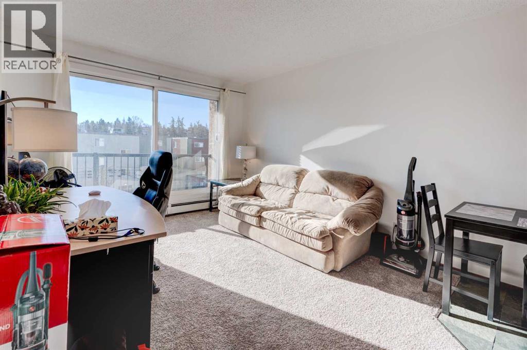 Single Family House for Sale in    Avenue SW Sunalta Calgary 