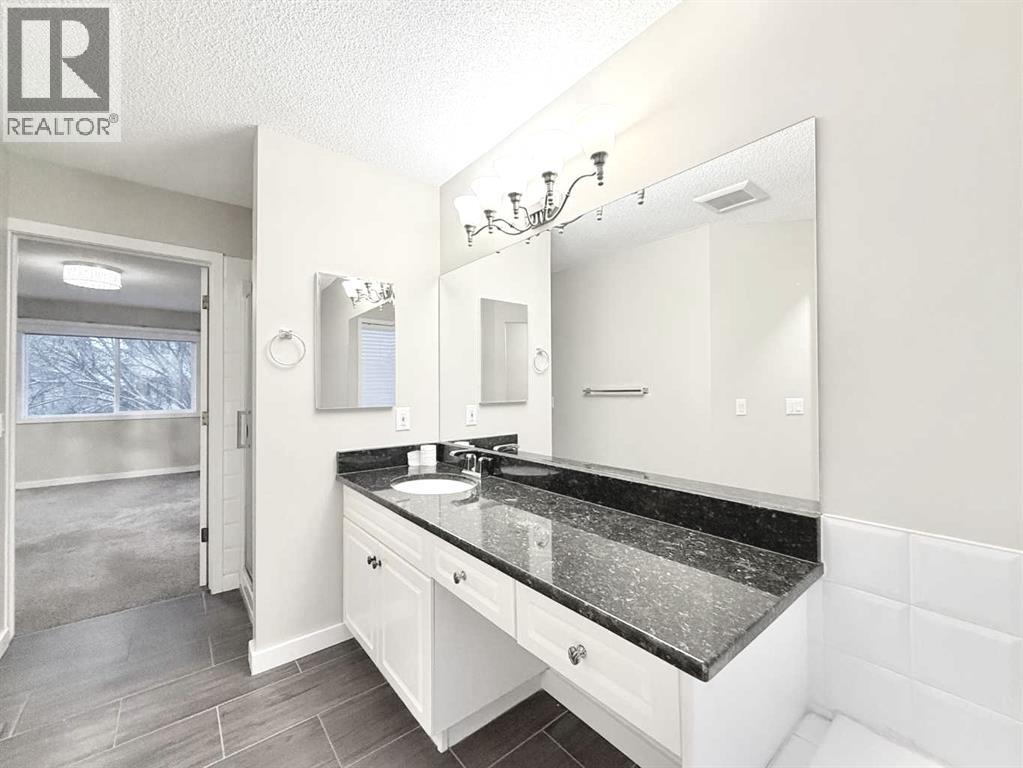 Single Family House for Sale in  Springbank Place SW Springbank Hill Calgary 