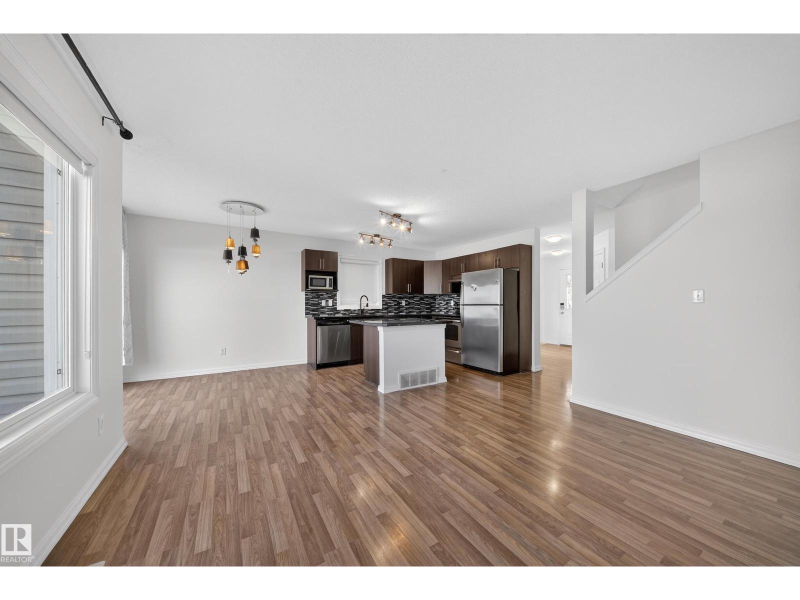 5212 1A AV SW, Edmonton