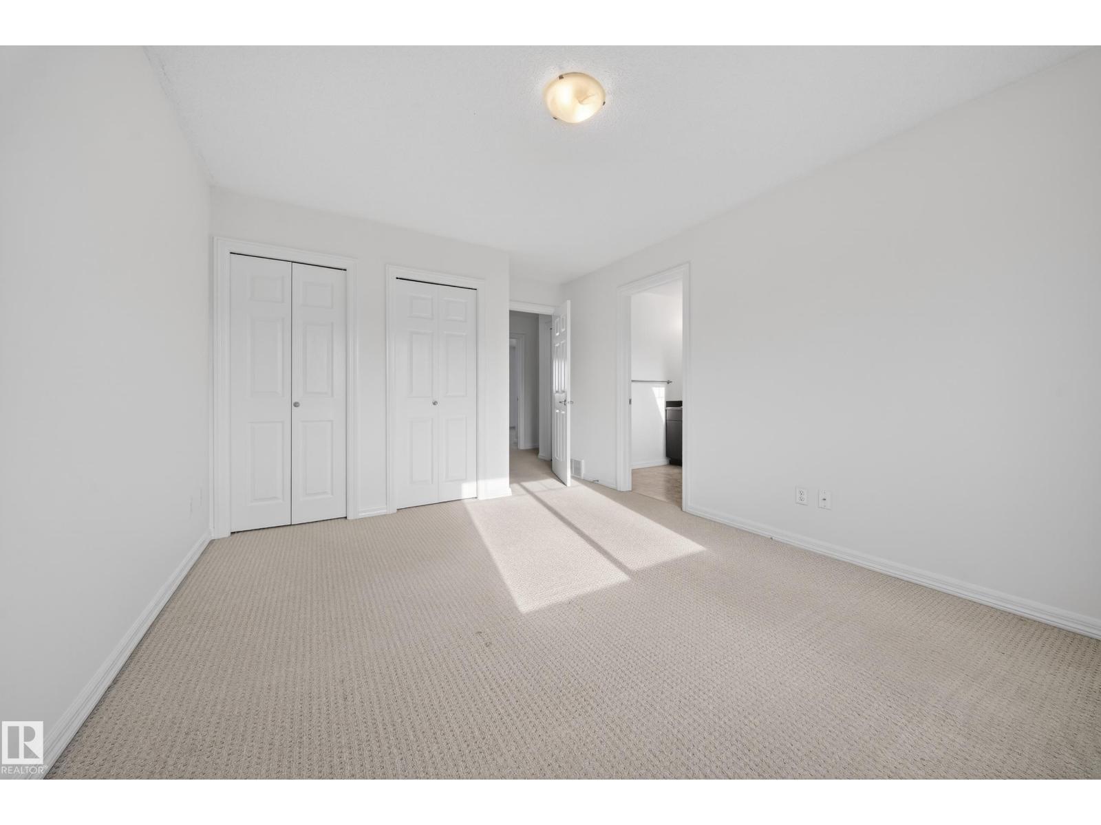 5212 1A AV SW, Edmonton