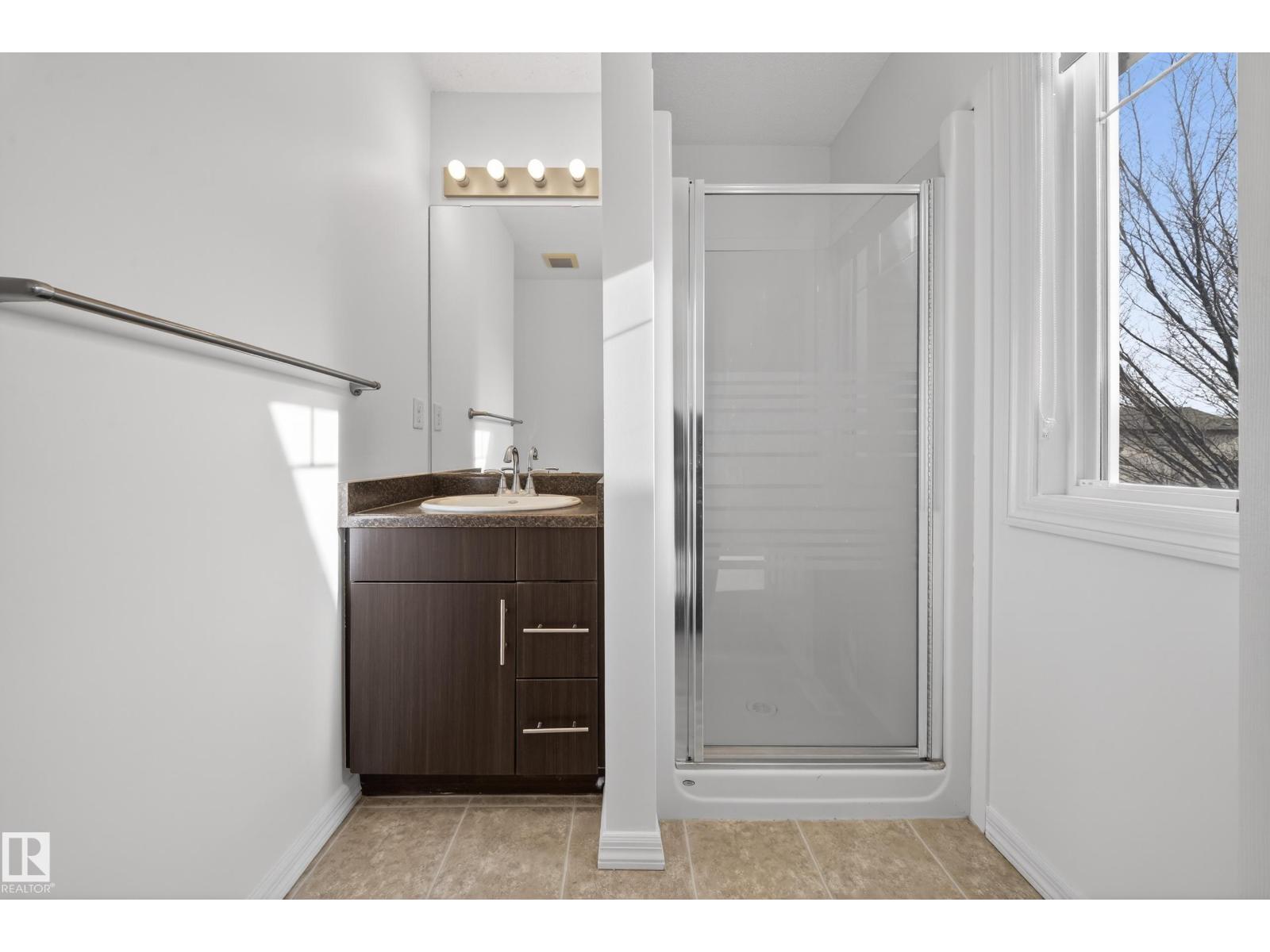 5212 1A AV SW, Edmonton