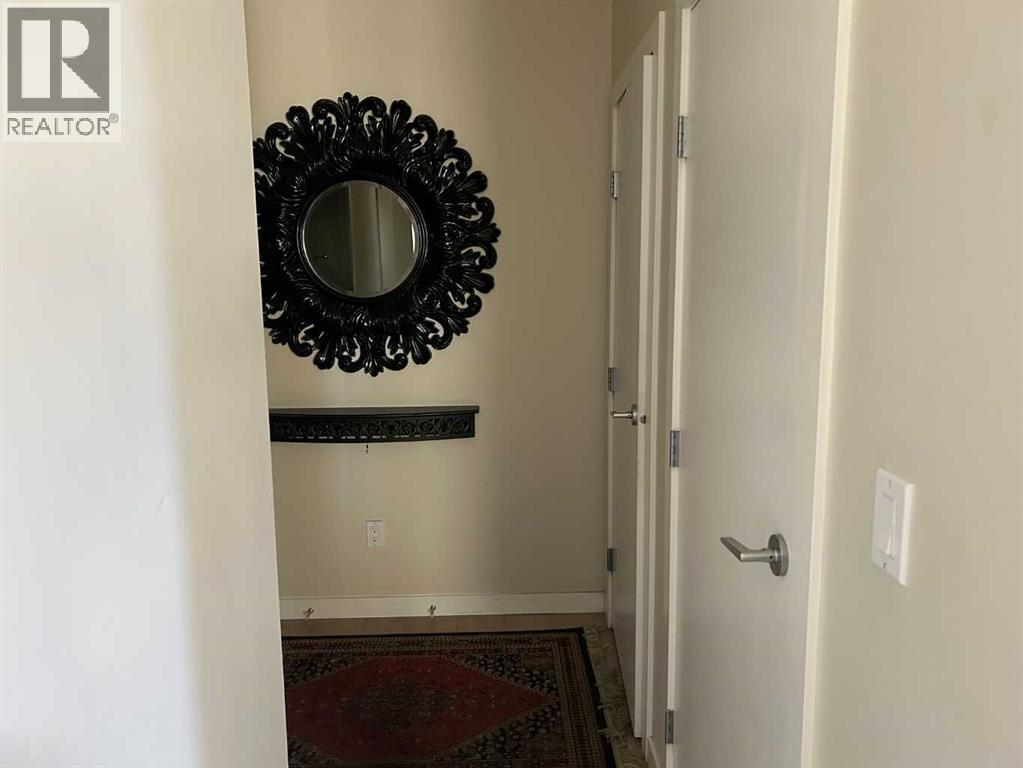 Single Family House for Sale in    Street NE Renfrew Calgary 