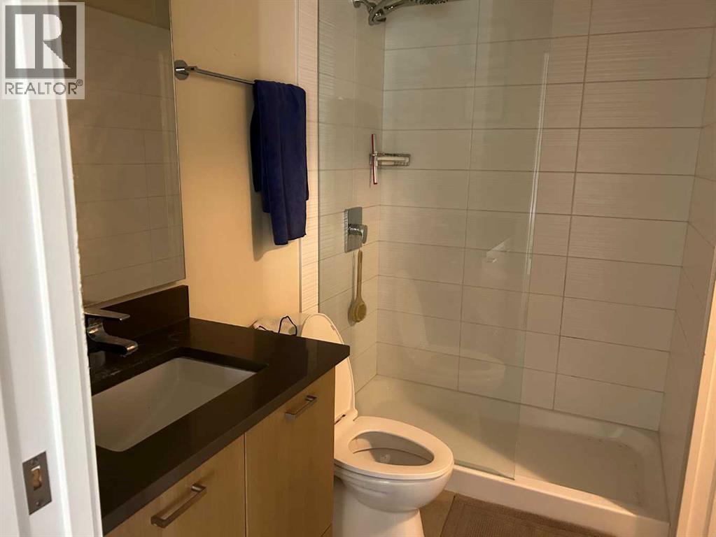 Single Family House for Sale in    Street NE Renfrew Calgary 