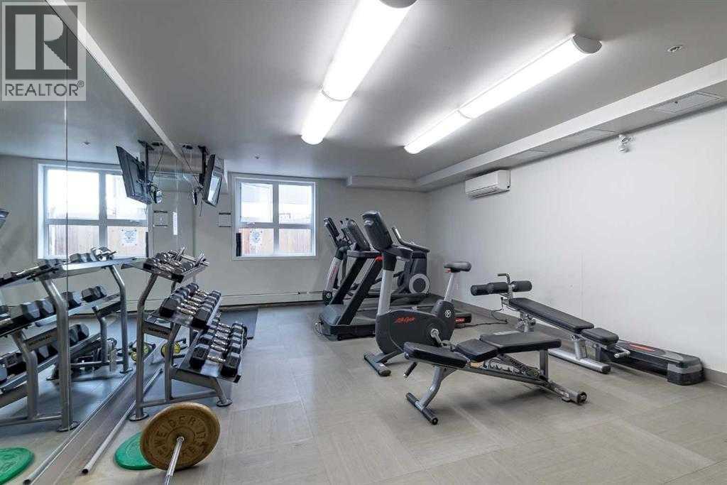 Single Family House for Sale in    Street NE Renfrew Calgary 