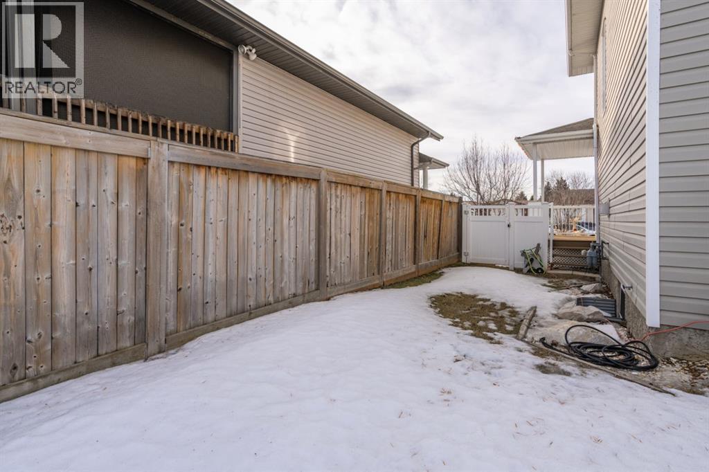 Single Family House for Sale in   Street Victoria Park Camrose 