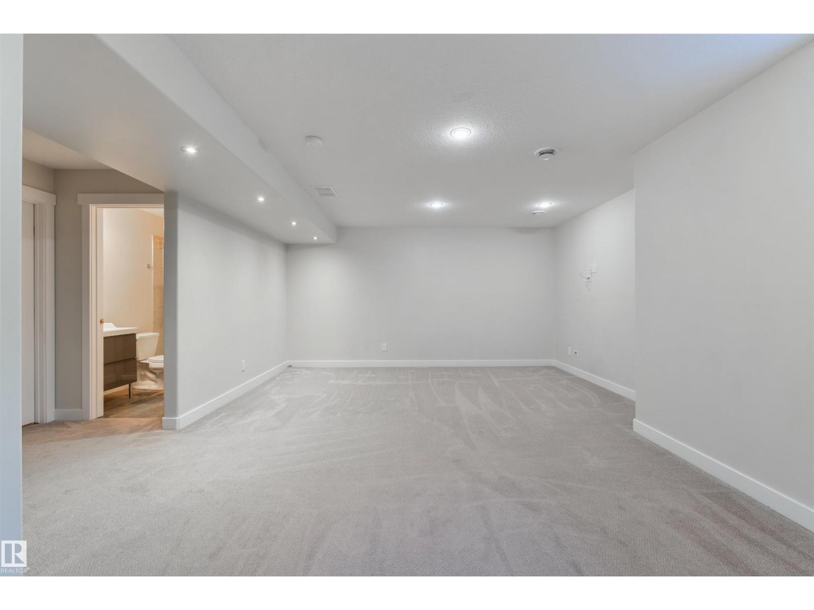 2328 WARE CR NW, Edmonton