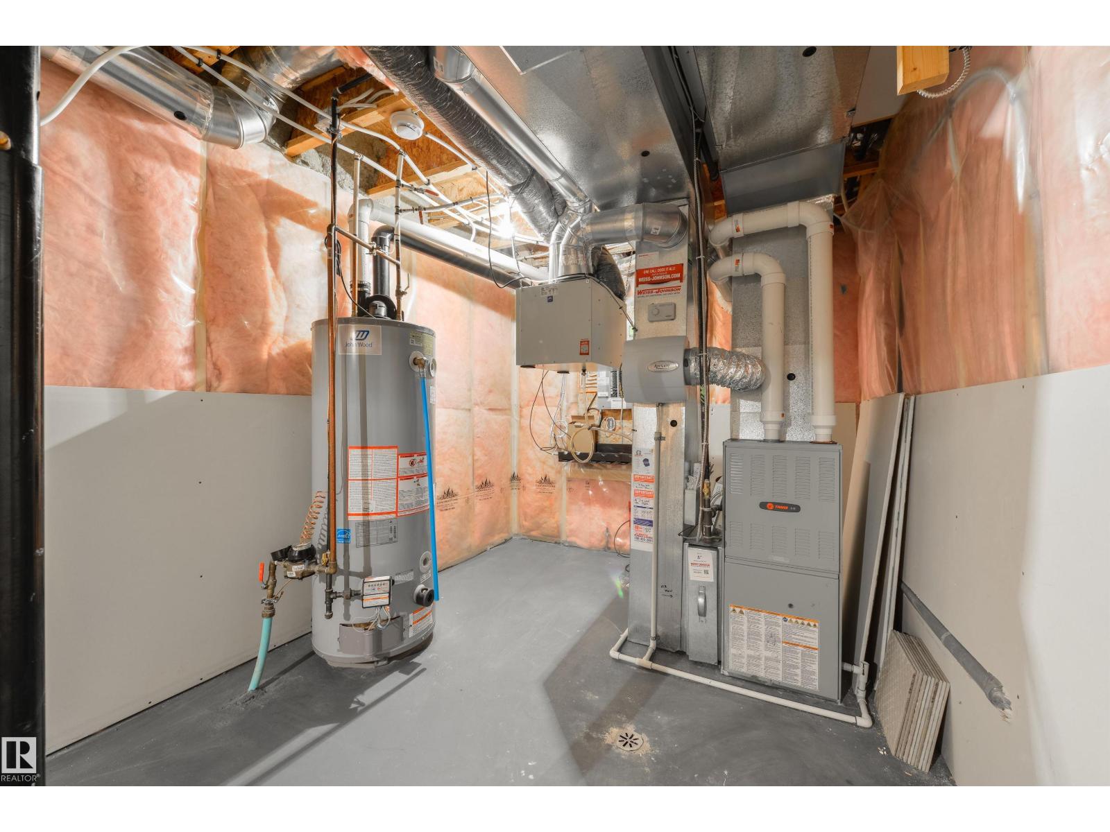 2328 WARE CR NW, Edmonton