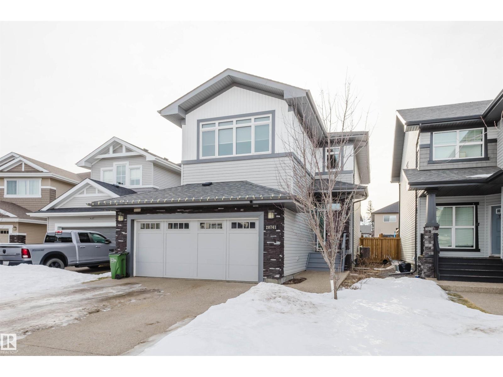 20741 98A AV NW, Edmonton
