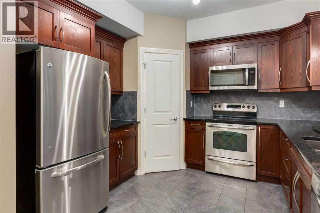 Single Family House for Sale in   Fish Creek Boulevard SW Evergreen Calgary 