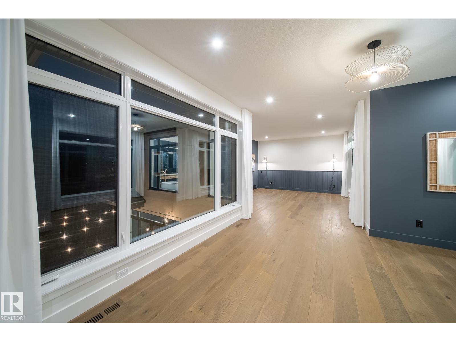 152 HAYS RIDGE BV SW, Edmonton