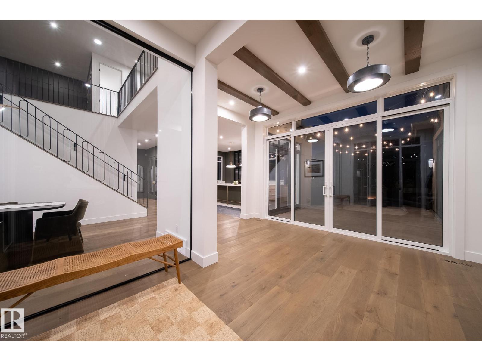 152 HAYS RIDGE BV SW, Edmonton