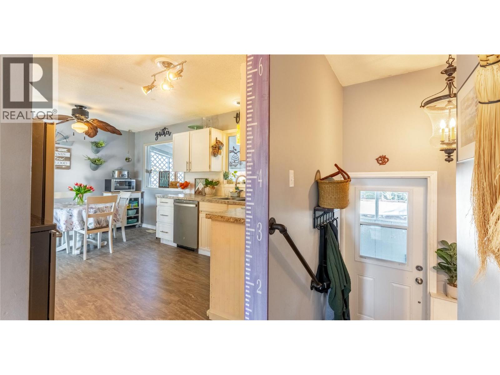 2430 Birch Street, Creston