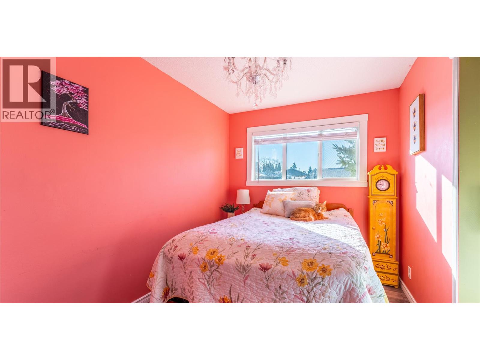 2430 Birch Street, Creston