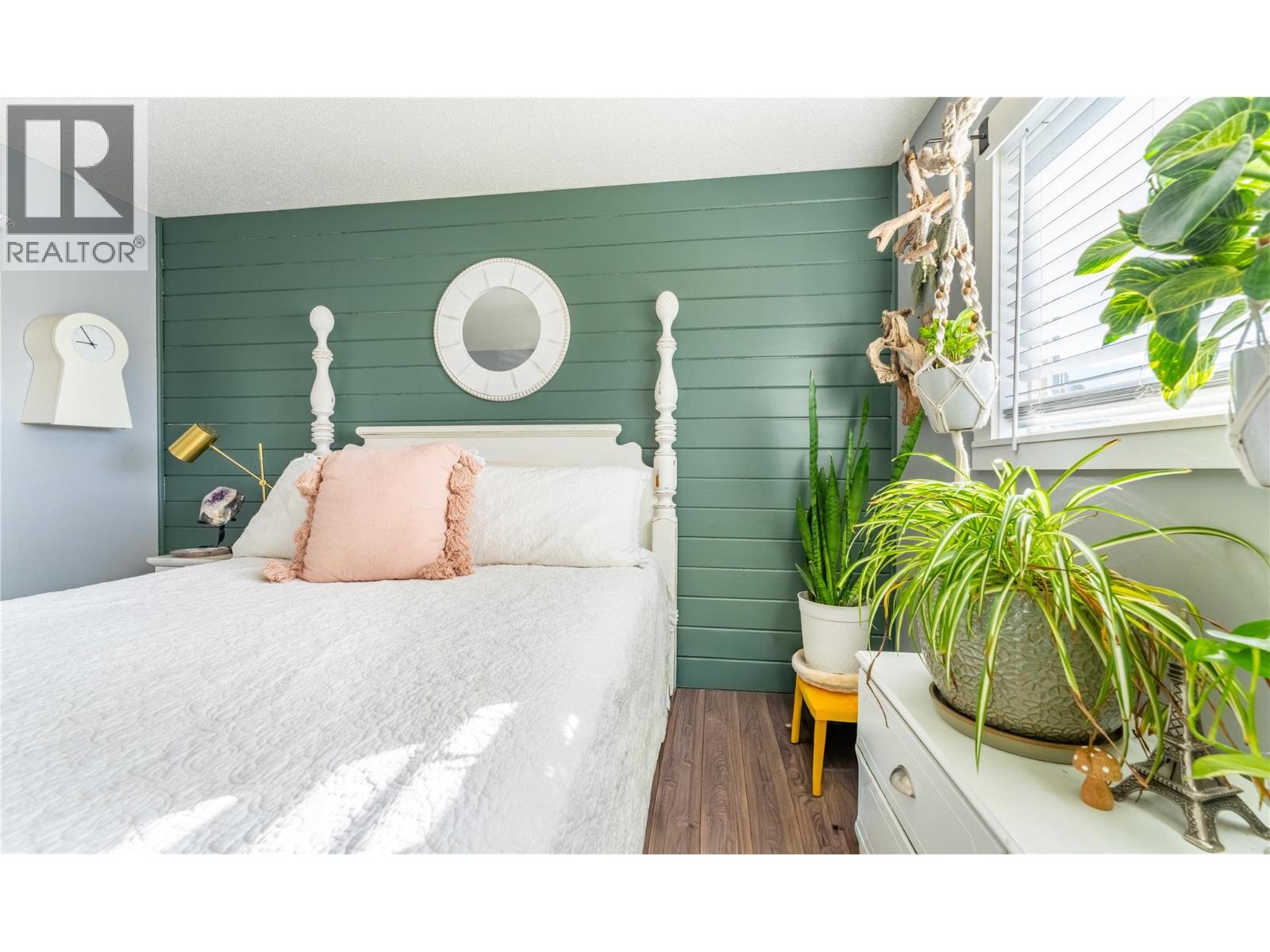 2430 Birch Street, Creston