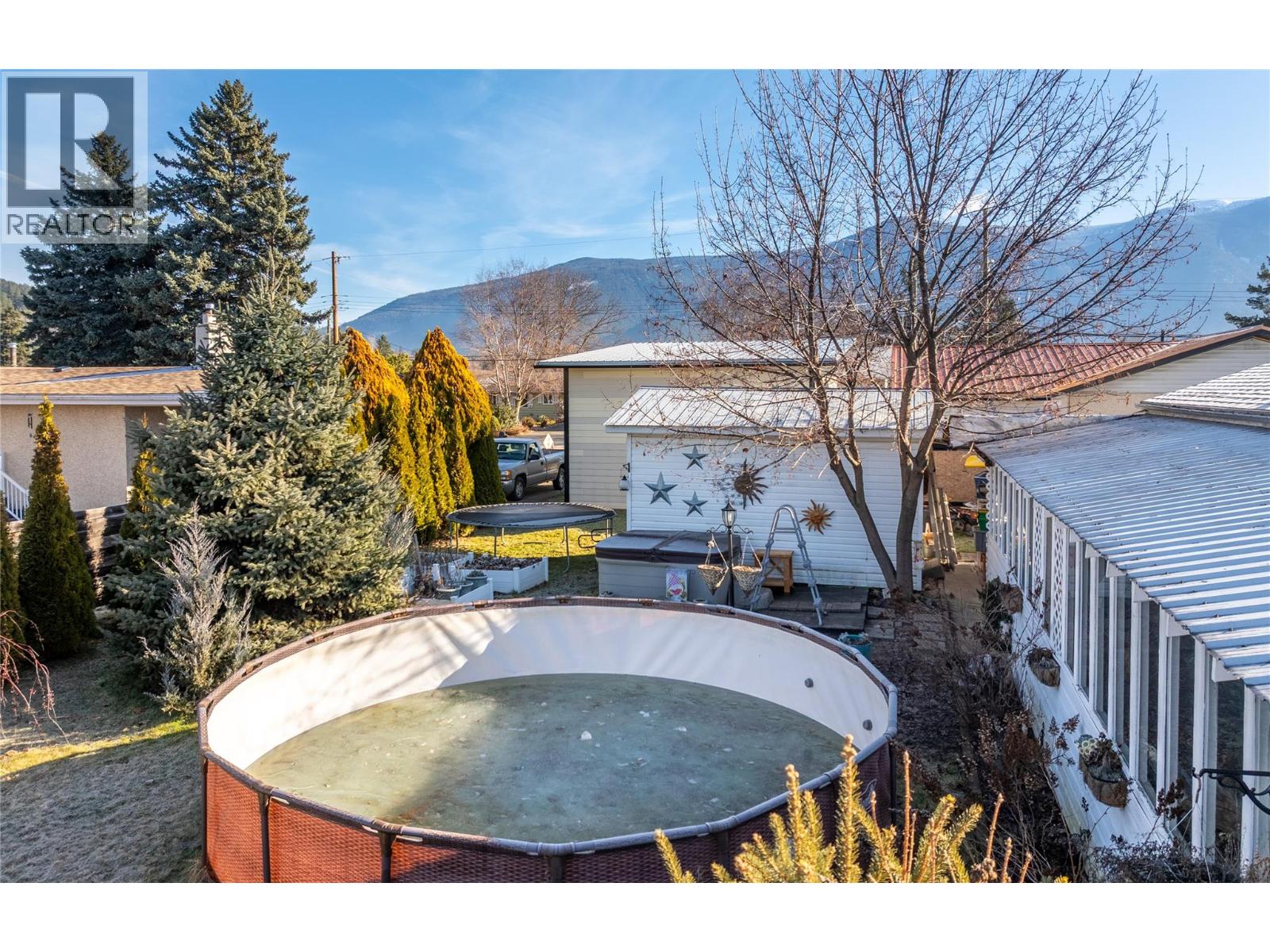 2430 Birch Street, Creston