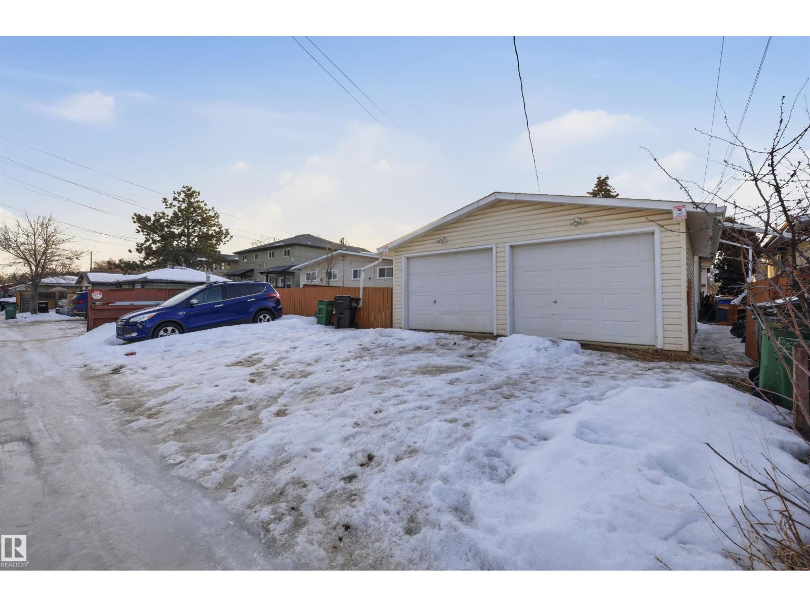 12931/33 123 ST NW NW, Edmonton