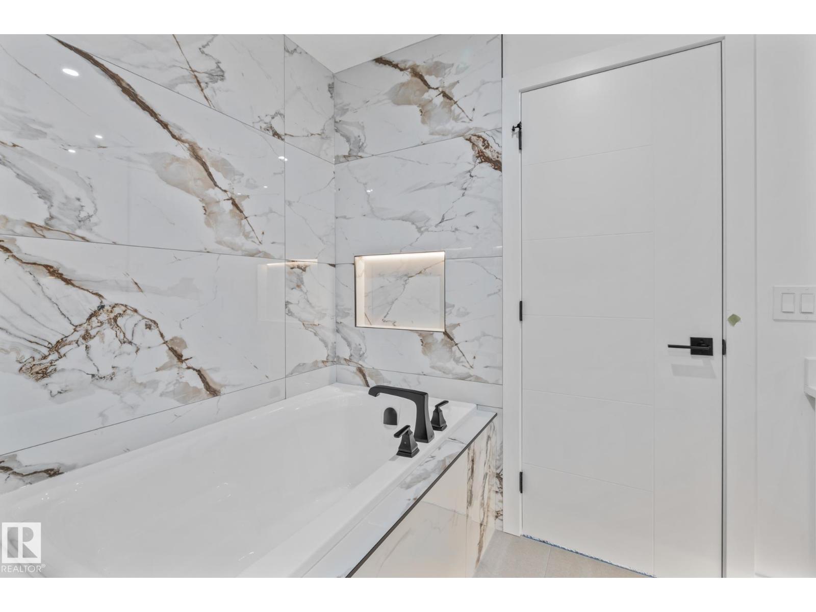 26 BLACKBIRD BN, Fort Saskatchewan