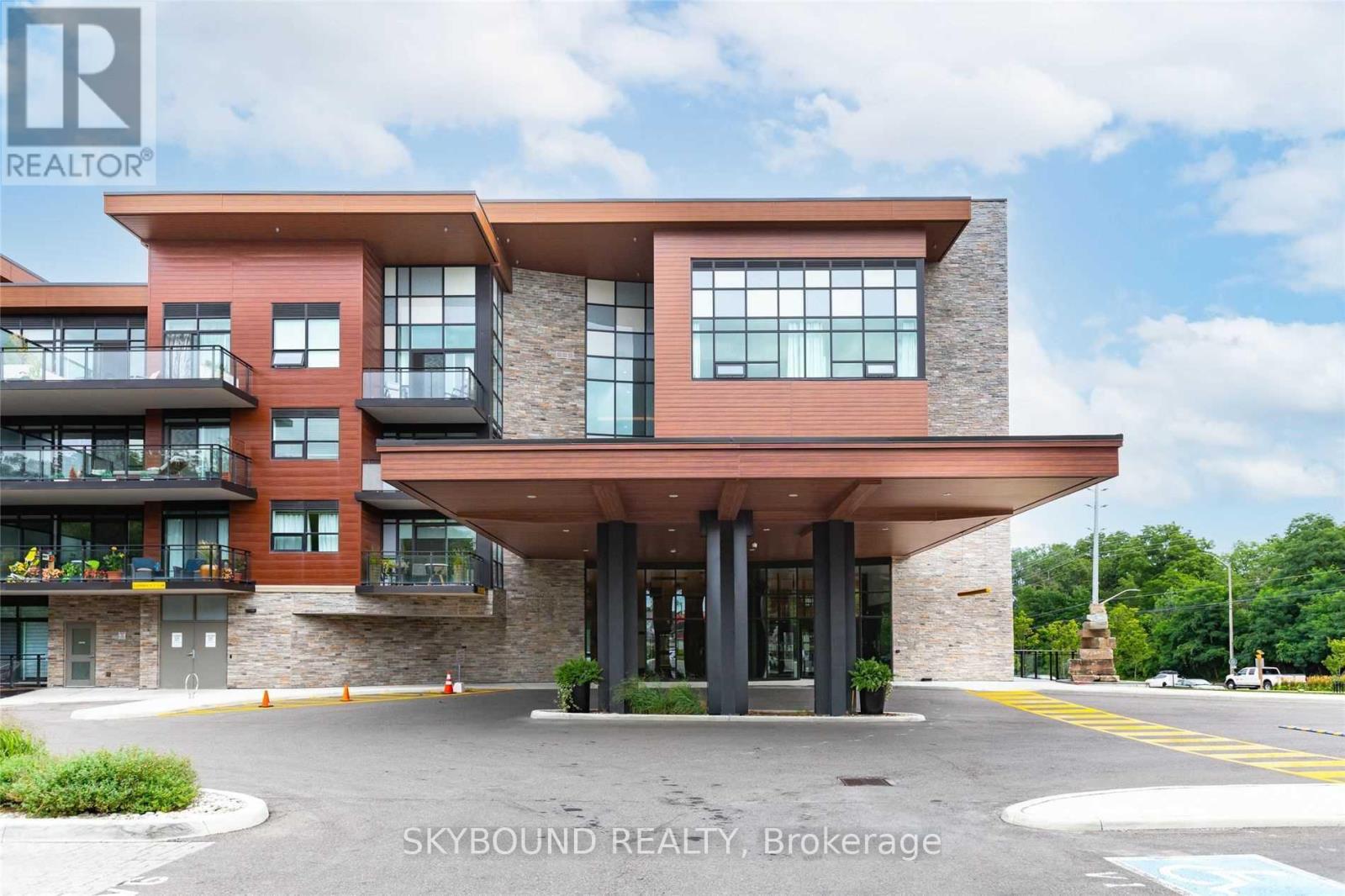 143 - 1575 LAKESHORE ROAD W