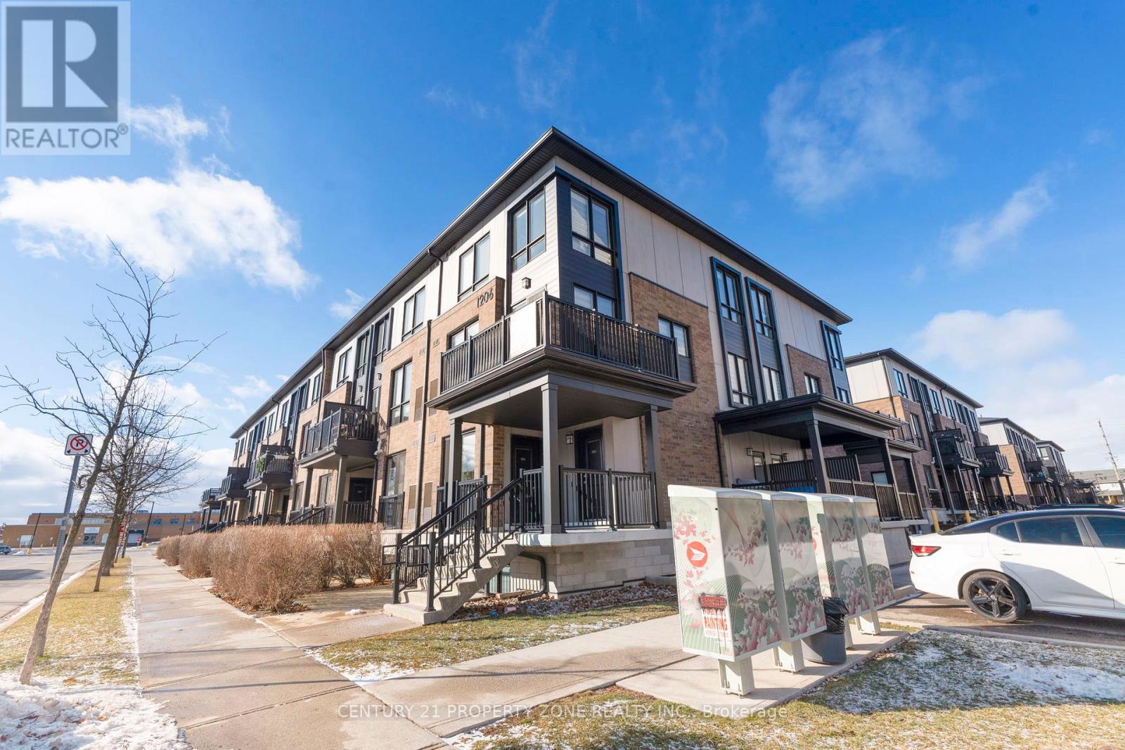 1206 Main Unit 110 photo 3