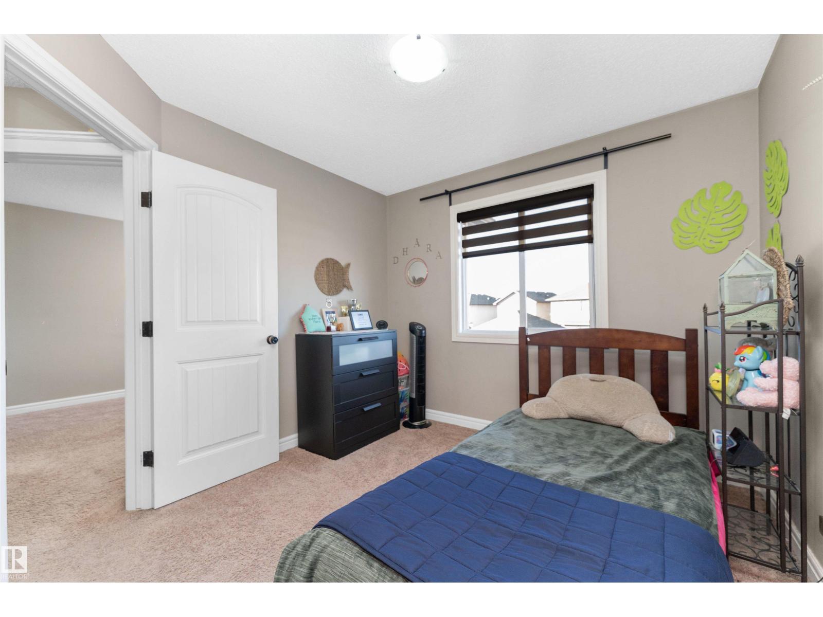 1904 118 ST SW, Edmonton