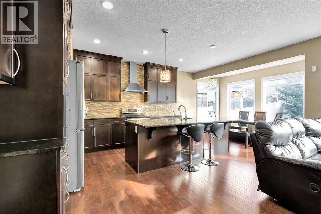 Single Family House for Sale in  Nolanfield Crescent NW Nolan Hill Calgary 