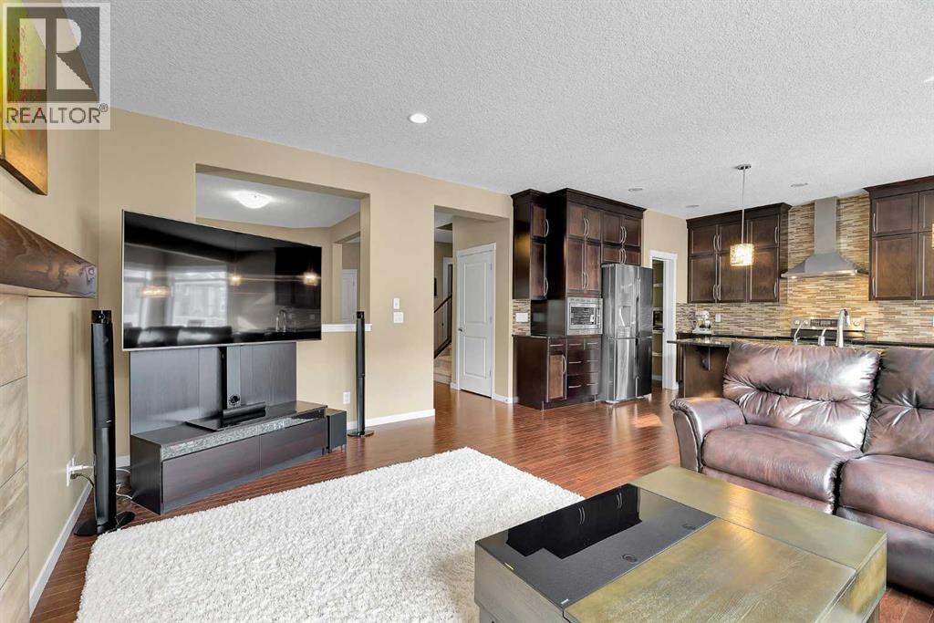 Single Family House for Sale in  Nolanfield Crescent NW Nolan Hill Calgary 