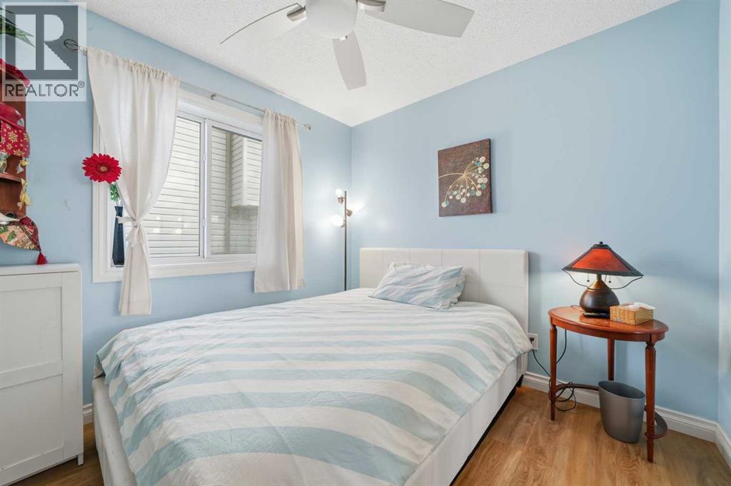 Single Family House Bi-level for Sale in  Taradale Drive S Taradale Calgary 