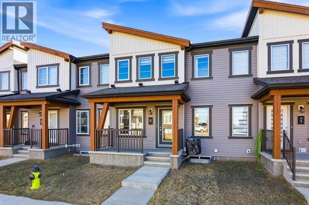 67 Carringwood Manor NW, Calgary, Alberta