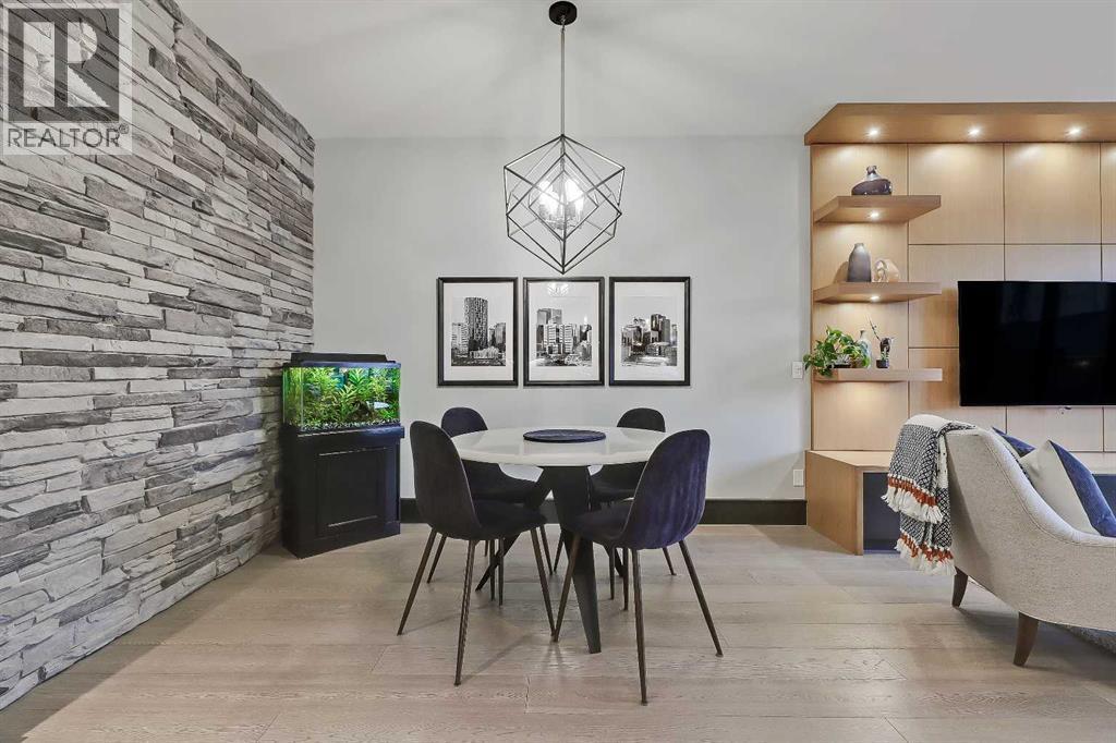 Single Family House for Sale in   Avenue SW Richmond Calgary 