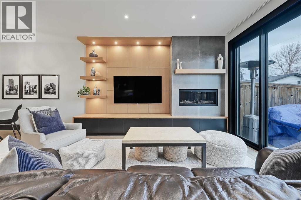 Single Family House for Sale in   Avenue SW Richmond Calgary 