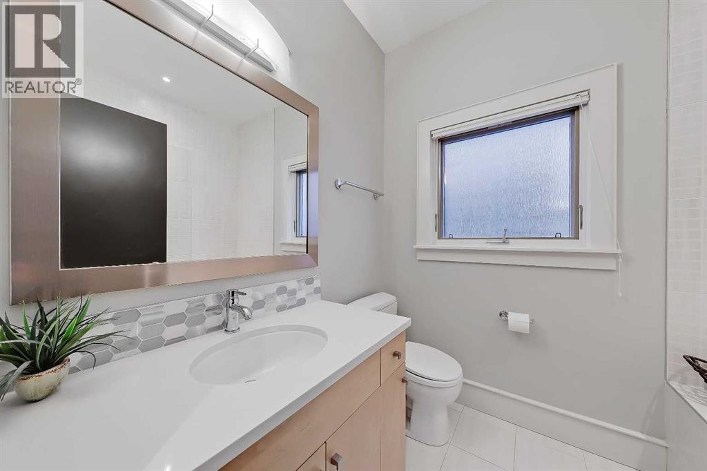 Single Family House for Sale in   Avenue SW Richmond Calgary 