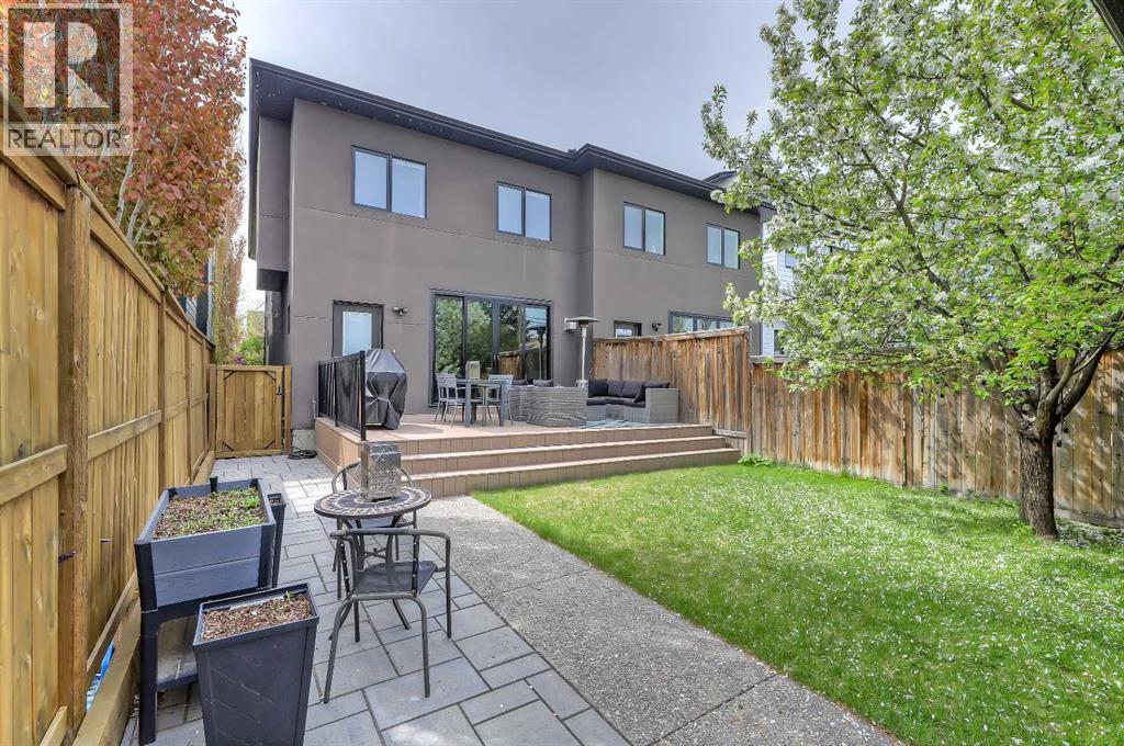 Single Family House for Sale in   Avenue SW Richmond Calgary 