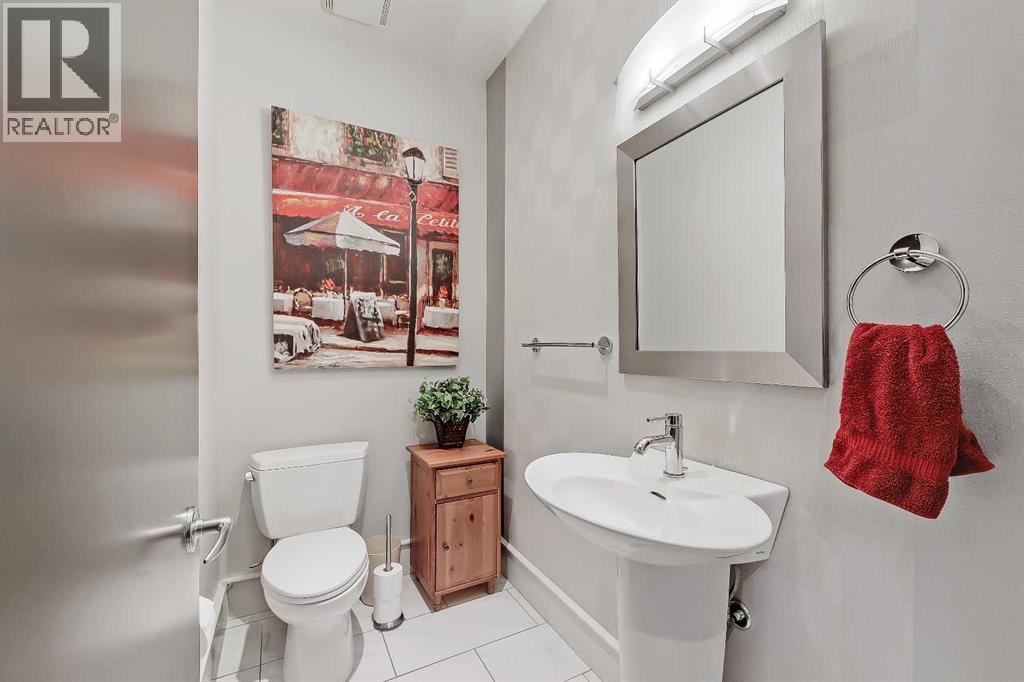 Single Family House for Sale in   Avenue SW Richmond Calgary 