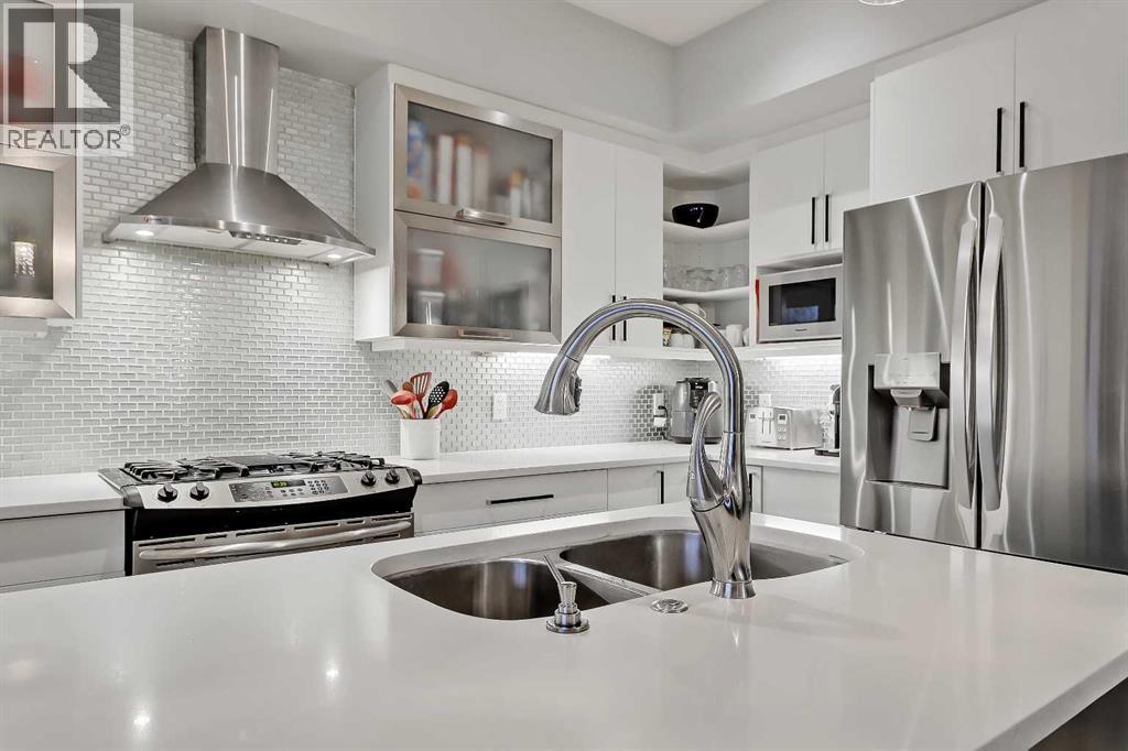 Single Family House for Sale in   Avenue SW Richmond Calgary 